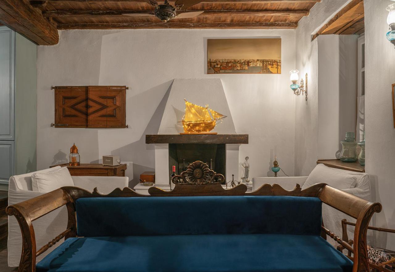 The 1813 Painter'S Villa By Neuvel Galaxídhion Exterior foto